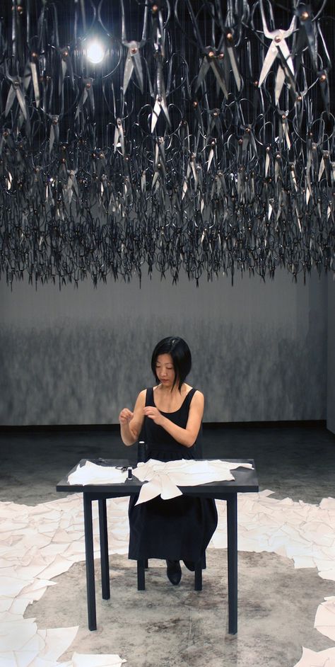 Beili Liu - The mending Exhibition Ideas, Steven Holl, Women Artists, Art Installation, The Ceiling, Sewing Art, Sculpture Installation, Land Art, Conceptual Art