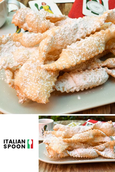 Crostoli Recipe, Dessert Italian, Italian Dessert Recipes, Italian Desserts Easy, Italian Biscuits, Italian Almond Cookies, Italian Christmas Recipes, Italian Cuisine Recipe, Italian Christmas Cookies