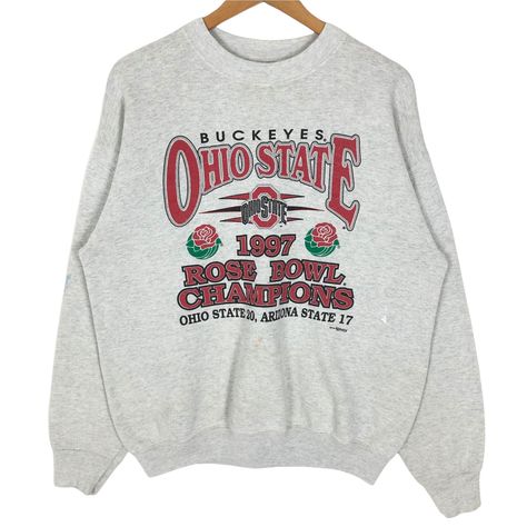 Vintage 90s Ohio State University Buckeyes crewneck sweatshirt in grey colour. 1997 Rose Bowl Champion graphic printed on the front and at the back. Still in good condition EXCEPT some stains, paint stains and small hole on the right sleeve. SEE THE PICTURES FOR MORE DETAILS. CONDITION : 7/10 MEASUREMENT Pit : 23 inch Length : 25.4 inch Shoulder : 23.5 inch Arm Length : 22 inch Size On Tag : L Recommended Size : L PAYMENT We accept PayPal only. The item will be ship 3-5 days once the payment has Vintage College Sweatshirts, Champion Crewneck, College Sweatshirt, Ohio State University, Champion Sweatshirt, Color Full, Rose Bowl, Ohio State, Light Jacket