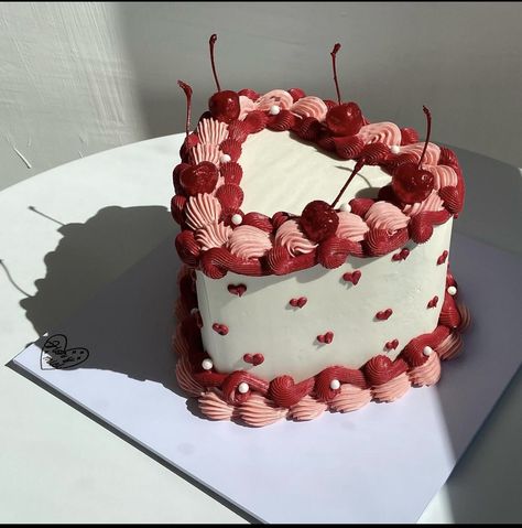 22nd Birthday Cakes, 14th Birthday Cakes, Vintage Birthday Cakes, Pink Birthday Cakes, Custom Birthday Cakes, Red Cake, Mini Cakes Birthday, Cherry Cake, Cute Baking