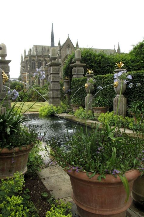 Arundel Castle, Castle Aesthetic, Castle Garden, Royal Garden, Nature Aesthetic, Pretty Places, Dream Garden, Future House, Pretty Pictures