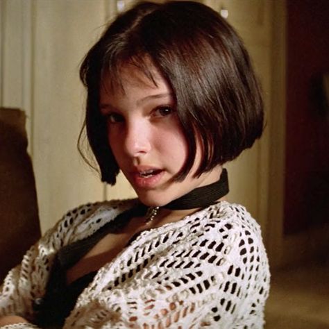 Natalie Portman - Mathilda Natalie Portman Mathilda, Leon The Professional Mathilda, Leon Movie, Natalie Portman Leon, Mathilda Lando, The Professional Movie, Leon The Professional, Star Trek 2009, Seung Hwan