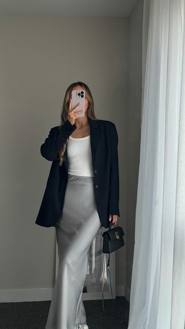 Olivia Burton on Instagram: "Spring outfit of the day styling a satin maxi skirt 🩶 . #maxiskirt #springoutfits #satinskirt #minimalistfashion" Grey Satin Skirt, Satin Maxi Skirt, Grey Skirt, Maxi Skirt Outfits, Purple Shirt, Olivia Burton, Satin Maxi, Satin Skirt, Gray Skirt