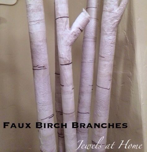 So cool!  Transform cardboard and paper into faux birch branches for a beautiful display | Jewels at Home Paper Mache Tree, Birch Tree Decor, Cardboard Tree, Tree Props, Branches Diy, White Birch Trees, Birch Logs, Birch Branches, Diy Tree