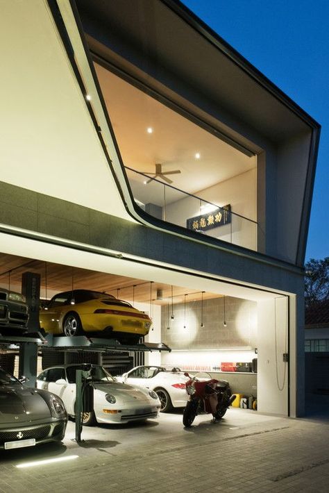 Garage In House, Car House Decor, Garage House Ideas, Garage House Design, Car Garage Aesthetic, Garage With Cars, House Garage Ideas, 8 Car Garage, Car Garage Ideas