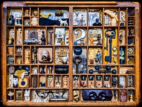 The Shadowbox-Assemblages of Eric Zientek @theesotericomega Shelf Vignettes, Drawer Ideas, Letterpress Drawer, Golden Anniversary Gifts, Crystal Store, Box Assemblage, Family Sculpture, Letterpress Type, Printers Drawer