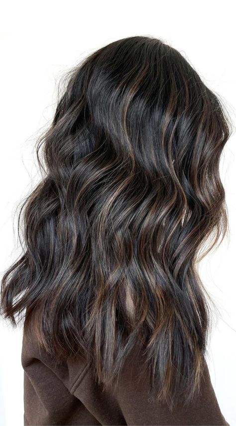 Balayage Dark Hair, Dark Hair Color, Balayage Dark, Dark Brown Hair Balayage, Highlights For Dark Brown Hair, Black Hair Balayage, Dark Brunette Hair, Brown Hair Inspo, Brunette Hair With Highlights