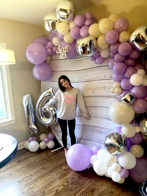 My girls balloon arch for her sweet 16. Sweet 16 Balloon Arch Ideas, Sweet Sixteen Balloon Arch, 16 Balloon Arch, Sweet 16 Balloon Arch, 16 Birthday Balloons, Sweet 16 Candy, Sweet 16 Photos, Sweet Sixteen Birthday Party Ideas, Sweet 16 Themes