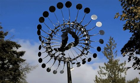 Dizzying Kinetic Sculptures by Anthony Howe Billow and Writhe in the Wind | Colossal Anthony Howe, Kinetic Art Sculpture, Extreme Knitting, Mobile Chandelier, Wind Sculptures, Perpetual Motion, Colossal Art, Kinetic Art, Kinetic Sculpture