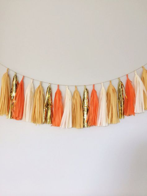 Gold Tassel Garland, Fall Room Decor, Garland Ideas, Orange Party, Wedding Themes Fall, Fall Bedroom, Fall Decoration, Fall Wedding Decorations, Tassel Garland