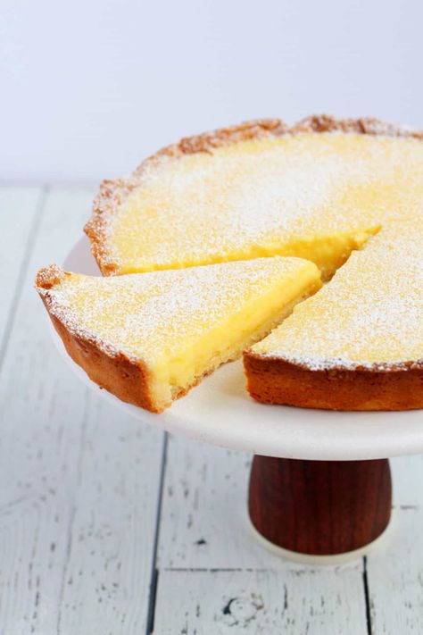 FRENCH STYLE LEMON TART - Julia Recipes French Lemon Tart Recipe, Lemon Tart Recipe, French Tart, Lemon Custard, Lemon Dessert Recipes, Lemon Tart, Pie Tart, Lemon Cheesecake, Sweet Pastries