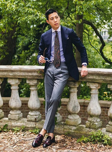 navy blazer, white/blue striped shirt, grey dress pants, and burgundy loafers Men Blue Blazer Outfit, Navy Blazer Grey Pants, Navy Blazer Outfits Men, Grey Blue Suit, Navy Blue Suit Men, Navy Blazer Outfits, Loafers Outfits, Burgundy Loafers, Blue Blazer Outfit