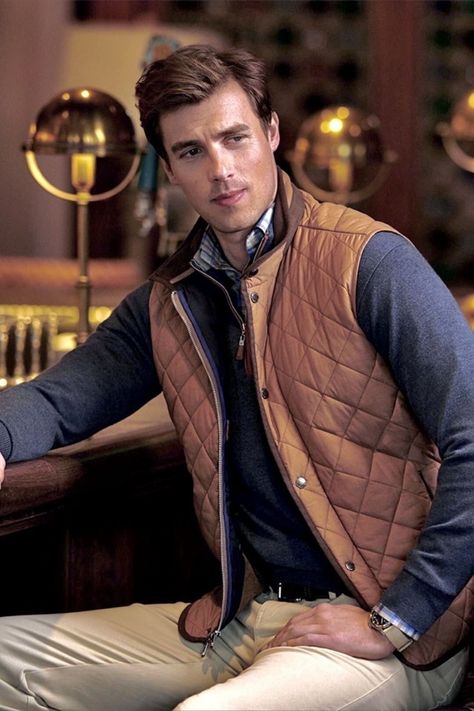 Brown Vest Outfit Men, Men’s Thanksgiving Outfits, Men’s Vest Outfit, Mens Vest Outfits, Mens Old Money, Men Vest Outfits, Vest Outfits Men, Money Men, Boyfriend Outfit