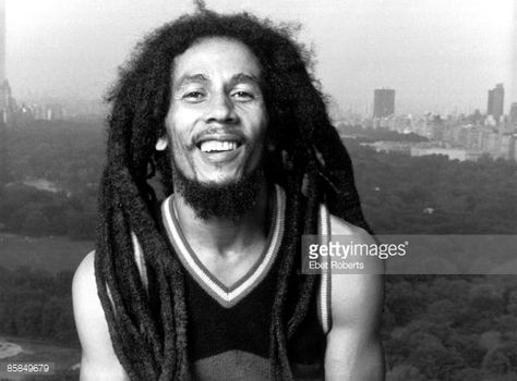 1980 Photo of Bob MARLEY; Posed portrait of Bob Marley Bob Marley Portrait, Bob Marley Birthday, Robert Nesta, Nesta Marley, Saint Ann, Bob Marley Quotes, The Wailers, Pablo Neruda, Comic Movies