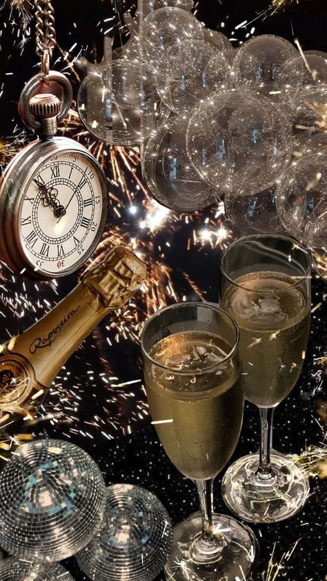 #newyearsday #newyears #newyearseve #newyearsaesthetic #2023 #fireworks #champagne #newyear Champagne Bubbles Aesthetic, New Year Fireworks Aesthetic, New Year’s Eve Aesthetic, Joseph Core, 2023 Fireworks, New Years Eve Aesthetic, New Years Champagne, Newyear Aesthetic, New Year Champagne