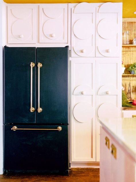 matte black appliance DIY Black Appliances, Stainless Steel Refrigerator, Emily Henderson, Diy Kitchen Cabinets, Black Doors, Vinyl Wrap, Diy Kitchen, Kitchen Flooring, Black Paint