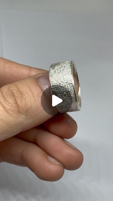 How To Make Rings, Jewellery Ideas, April 11, Silver Jewelry Handmade, Silver Jewellery, Silver Jewelry, Flash, Jewelry Rings, Handmade Jewelry