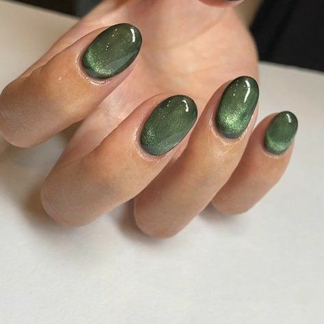 Nick Hakim, Bleached Eyebrows, Aurora Nails, Green Cat, Green Nail Polish, Green Nail, Work Nails, Pretty Gel Nails, Cat Eye Nails