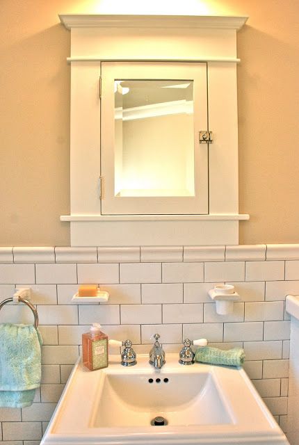 Craftsman Bungalow Bathroom, Craftsman Bathrooms, Craftsman Style Bathrooms, Bathroom Bungalow, Craftsman Interiors, Craftsman Remodel, Bungalow Bathroom, Farmhouse Bathrooms, Bungalow Ideas