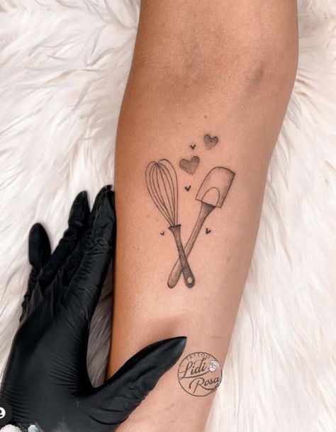 Chef Inspired Tattoos, Small Chef Tattoos, Baking Tattoo Ideas, Tattoo Nome, Girly Sleeve Tattoo, Grandmother Tattoo, Baking Tattoo, Cooking Tattoo, Baker Tattoo