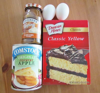 The Country Cook: Caramel Apple Cake Caramel Apple Cake Recipe, Caramel Apples Easy, Cake Mix Desserts, Caramel Apple Cake, Canned Apple Pie Filling, Cake Recepies, Apple Pie Filling, Apple Dip, Homemade Apple Pies