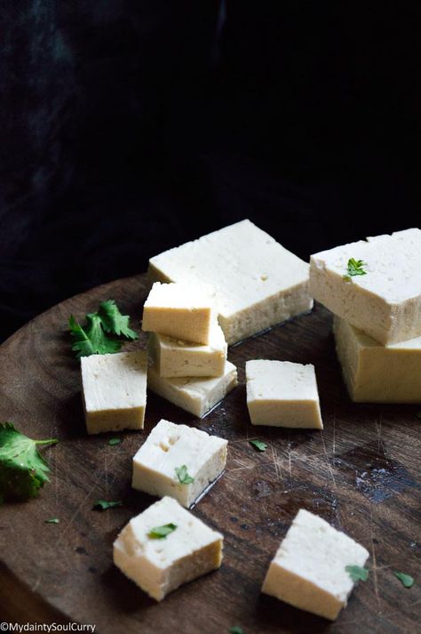 Make some homemade tofu from store bought Soy milk easily in just three steps and two ingredients. Enjoy silken tofu or make it firm! Soy Milk Recipes, Homemade Tofu, Protein Dinner, Silken Tofu, Deli Food, Healthy Lifestyle Food, Tofu Recipes, High Protein Snacks, Milk Recipes