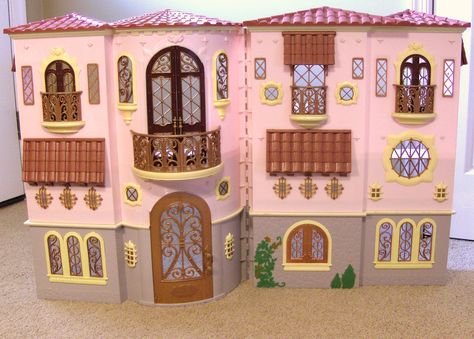 Mom bought me another cool dollhouse: Bratz Movie Mansion | Flickr Bratz Apartment, Bratz Dollhouse, Bratz House, Monster High House, Bratz Movie, Liquid Smooth, Barbie Houses, Girls Furniture, Selling On Amazon