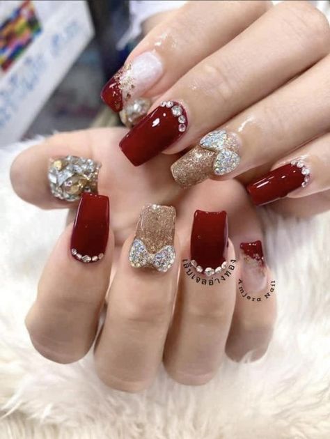 Nail Art For Bride Perfect Wedding, Nails Art For Bride, Bridal Nails Red Wedding, Bridal Nail Extensions Brides, Red Bride Nails, Deepavali Nail Design, Red Bridal Nails Wedding, Nail Extensions For Bride, Wedding Nail Art Design For Bride