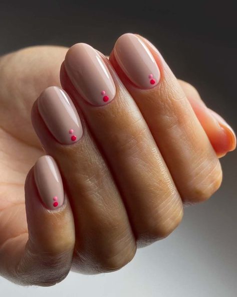 11. Oval Nail Inspo Summer, Understated Nail Art, Natural Nail Styles, Nails With Dots, Dot Manicure, Pink Acrylic Nail Designs, Short Oval Nails, Oval Nails Designs, Natural Nail Designs