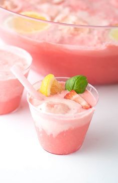 Perfect for baby showers or just as a refreshing summer drink, this pink strawberry sherbet punch can be whipped up in less than 10 minutes using a few simple ingredients! Punch With Sherbet Ice Cream, Punch Recipes With Sherbet, Shower Punch Recipes, Bridal Shower Punch Recipes, Ice Cream Punch, Pink Punch Recipes, Strawberry Sherbet, Bridal Shower Punch, Shower Punch