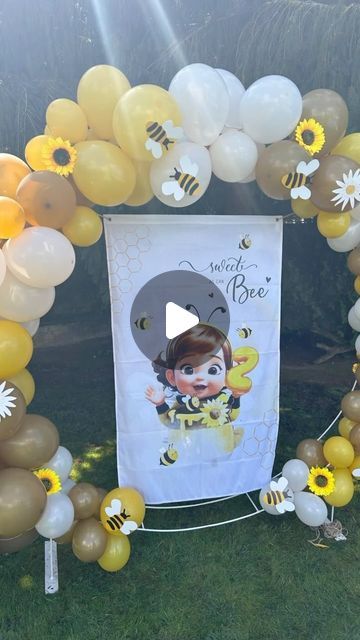 event rentals & decor on Instagram: "Sweet as ca Bee! 🐝
✨

This summer I designed this cutesy backdrop for a birthday party that was in Europe. She needed it to fit in her airplane luggage so this fabric was the only thing I had in mind to print it on.
It was displayed so beautifully on the round arch with balloons. 💛

I love doing this kind of drawings for kids birthdays,  hand painted or designed digitally. 

#smallevents #themepartyideas #graphicdesign #partybackdrop #digitalillustration #decorprops #illustration_daily #sweetascanbee #beeparty #birthdayparty #partyinspo #cutesy #celebracion #foodcart #partydecor #partyarch #partyideas #kidsparty #pasteldecor #decorinspiration #littlethingsinlife #littlebee #kidsbirthdayparty #babydecor #bridalshower #weddingdecor #babyshower #celebrat Round Arch With Balloons, Arch With Balloons, Bee Decorations, Drawings For Kids, Round Arch, Decorations Balloons, Bee Party, Pastel Decor, Rental Decorating