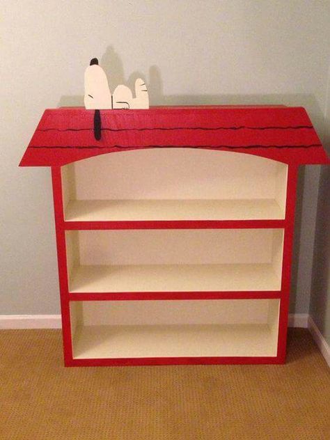 Snoopy Crafts, Charlie Brown Classroom, Snoopy Nursery, Peanuts Classroom, Snoopy Doghouse, Snoopy Classroom, Snoopy Baby Shower, Weekend Well Spent, Snoopy Dog House