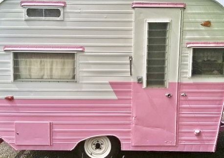 Trailer Park Aesthetic, Trailer Trash Aesthetic, Trash Aesthetic, Aesthetic Future, Trailer Park Trash, Pink Trailer, Backwoods Barbie, Park Aesthetic, Trailer Park