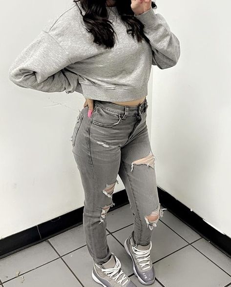 Grey 6s Outfit, Jordan 11 Cool Grey Outfit Black Women, Cool Grays Jordan Outfits, Cute Outfits With Cool Grey 11s, Grey Jordan 3 Outfit, Grey And White Shoes Outfit, Jordan Cool Grey 11s Outfits, Outfits For Cool Grey 11s, J11 Outfit Women