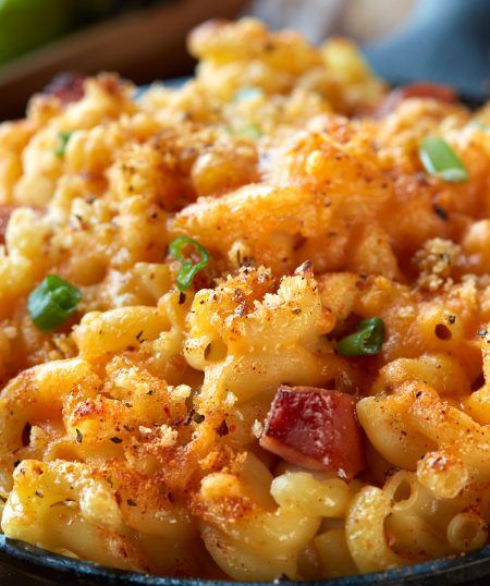 Cajun Mac And Cheese Recipe, Cajun Mac And Cheese, No Salt Seasoning, Macaroni Dishes, Easy Gumbo, Mac And Cheese Recipe Soul Food, Dinner Ideas Thanksgiving, Salt Seasoning, Southern Thanksgiving Menu