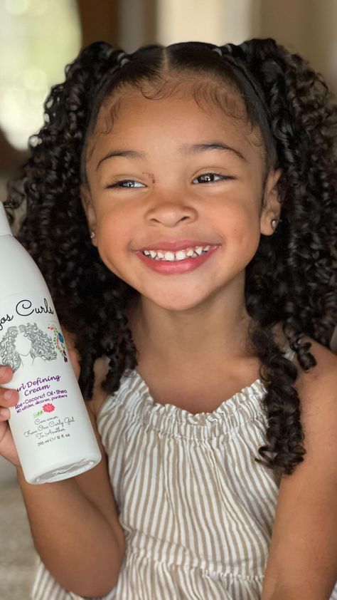 https://www.instagram.com/reel/CebnOvIpWpw/?igshid=MDJmNzVkMjY= Curly Hair Kids, Rizos Curls, 3b Curly Hair, Mixed Kids Hairstyles, Curly Hair Baby, 3c Curly Hair, Mix Kids, Curly Hair Ponytail, Kid Hair Styles