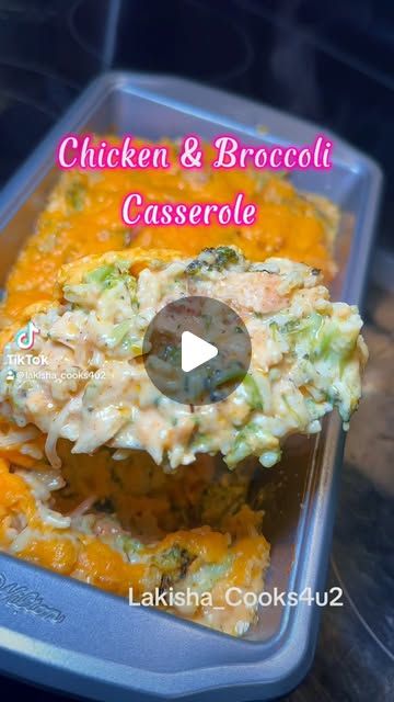 Atlanta’s Foodie 🍑 | Restaurant & Lounge Partner on Instagram: "Type the word “Casserole” for the full recipe link! Or just click the link in my bio for all recipes. 
•Chicken and Broccoli Casserole 🧑🏽‍🍳🔥 Ingredients 👇🏽💪🏽🔥
•
3 Boneless Chicken Breast 
White Rice
Broccoli

 Seasoning
All purpose Seasoning 
Pepper
Smoked Paprika
Rosemary 
Cajun Seasoning

Sauce
Heavy Cream 
Cream of Chicken
(Use same seasonings as you did for chicken)
Cheddar Cheese
•
#casserole #30minutemeals #quickmeals #dinner #dinnertime #food #rice #cheese #chicken #lakishacooks4u2" Broccoli Seasoning, Chicken Cheddar, Rice Broccoli, Food Rice, Chicken Broccoli Casserole, Chicken And Broccoli, Cheese Chicken, All Purpose Seasoning, Broccoli Rice