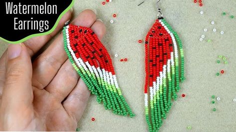 Three Fun Fringe Beadwork Earrings Tutorials by BijuTeo beading / The Beading Gem Beaded Watermelon Earrings, Beaded Watermelon, Brick Stitch Tutorial, Watermelon Earrings, Free Jewellery Making Tutorials, Beadwork Earrings, Bead Tutorials, Watermelon Pattern, Seed Bead Pattern