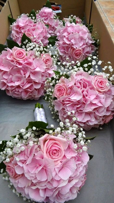 Wedding Bouquets Hydrangea, Pink Hydrangea Bouquet, Pink Rose Wedding Bouquet, Bouquet Pastel, Wedding Bridesmaid Bouquets, Wedding Bouquets Pink, Bridal Bouquet Flowers, Rustic Wedding Bouquet, Creative Flower Arrangements