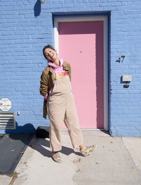 Lisa Fine's Week of Outfits | A Cup of Jo Layering Overalls, Overalls Outfit Winter, A Week Of Outfits, Khaki Overalls, Week Of Outfits, Minimalist Wardrobe Essentials, Cup Of Jo, Oversized Clothes, Mother Of Two