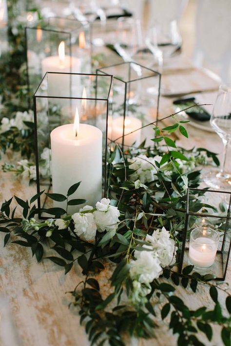 Loft Style Wedding Decor, Diy Square Centerpieces, Greenery Table Centerpieces Wedding, Manor House Wedding Decorations, Romantic Black And White Wedding, Greenery Centerpiece Round Table, September Wedding Centerpieces, September Wedding Ideas, Elegant Wedding Table Decor