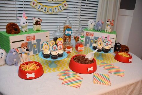 Secret Life Of Pets Birthday Party, Life Of Pets Birthday Party, Pets Birthday Party, Explorer Birthday Party, Wonka Party, Lego Birthday Cake, Rainbow Party Decorations, Elegant Farmhouse, 16 Balloons