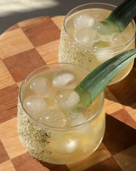 Non-Alcoholic Aloe Vera Margarita - by Olivia Noceda Acne Journey, Nettle Leaf Tea, Aloe Drink, Margarita Ingredients, Embrace The Chaos, Honey Syrup, Hormonal Acne, Champagne Cocktail, Before After Photo