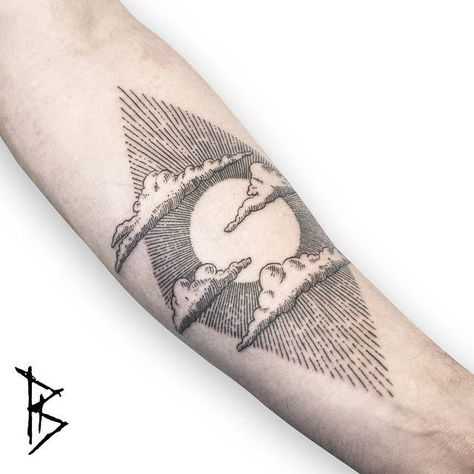 Engraving inspired sun and clouds on the forearm. Wild Crafting, Cloud Tattoo Design, Sky Tattoos, Etching Tattoo, Woodcut Tattoo, Engraving Tattoo, Forearm Tattoo Design, Cloud Tattoo, Sun Tattoos