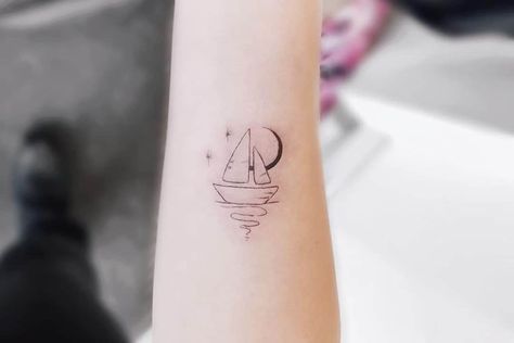 Boat Tattoo For Women, Small Boat Tattoo, Reflection Tattoo, Simple Wave Tattoo, Sailboat Tattoo, Boat Tattoo, Nyc Tattoo, Tattoo Time, Origami Boat