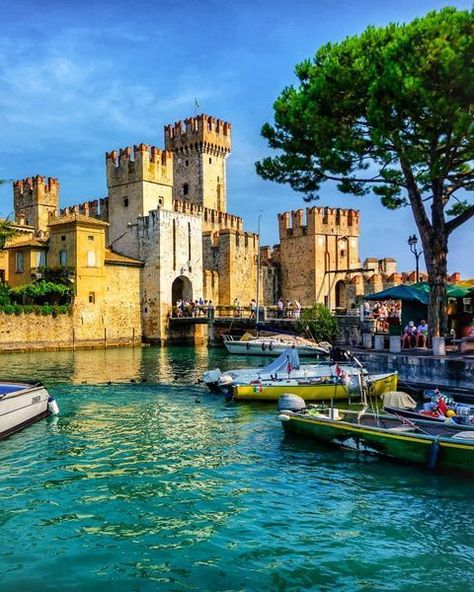 Sirmione, Lake Garda Almafi Coast Italy, Sirmione Lake Garda, Sirmione Italy, Forest Resort, Lake Garda Italy, Lombardy Italy, Dolce Far Niente, European Castles, Medieval Architecture