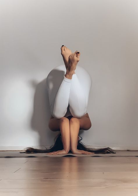 Tripod headstand or sirsasana Tripod Headstand, Headstand Yoga, Vision 2024, Lotus Pose, Yoga Photography, Fashion Poses, Yoga Practice, Tripod, Yoga