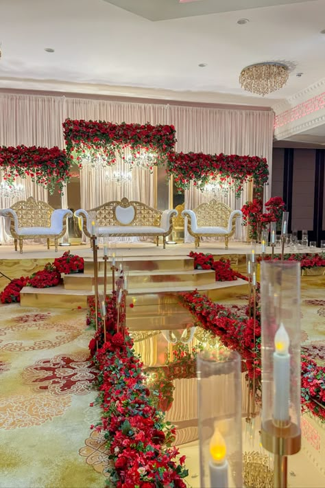 #weddingtheme #pakistaniwedding #redrosestheme #walima #rukhsati Pakistani Wedding Decoration Barat, Baraat Decor Ideas, Barat Decor Stage Decorations, Walima Stage Decoration Pakistan, Barat Stage Decoration Pakistan, Red Roses Wedding Theme, Baraat Stage, Walima Decoration, Red Flowers Decoration