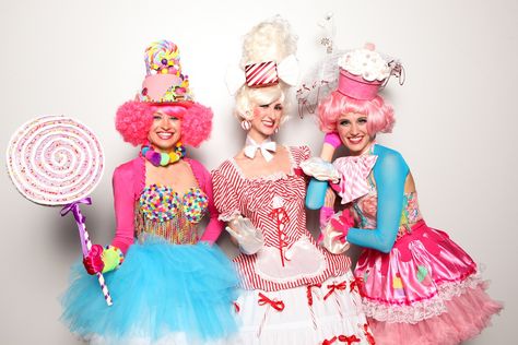 Candy girl fun! Candy Land Costumes, Carnaval Make-up, Candy Costume, Carnaval Outfit, Carnaval Costume, Candy Costumes, Diy Costumes Women, Candy Girls, Diy Costumes Kids