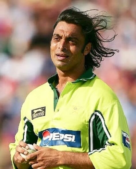 Shoaib Akhtar, Family Background, College Names, Dark Brown Eyes, College Study, Life Story, Relationship Status, Life Stories, Net Worth